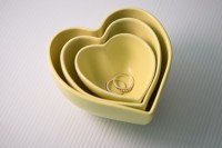 WB1502-heart bowl shape-pudding yellow